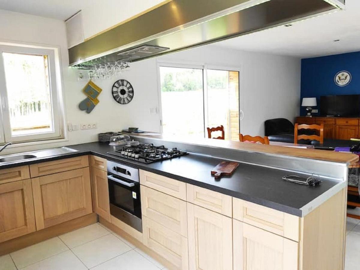 Cozy Holiday Home In Givonne Luaran gambar
